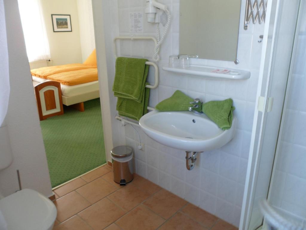 Hotel Schloonsee Garni Seebad Bansin Номер фото