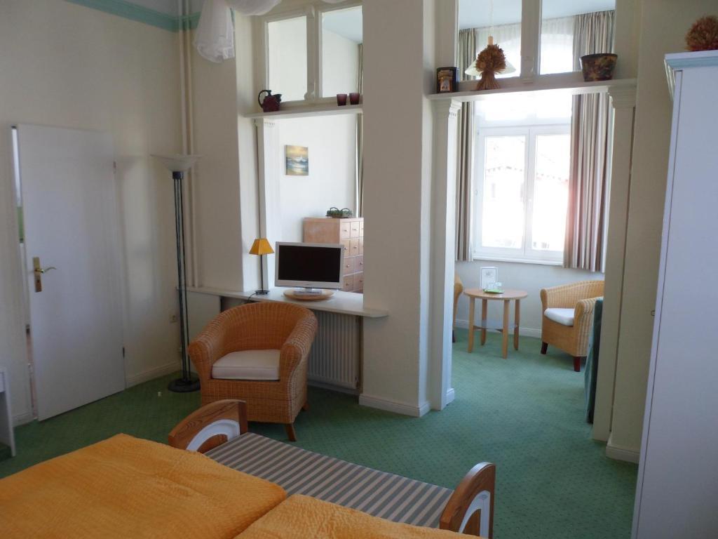 Hotel Schloonsee Garni Seebad Bansin Номер фото